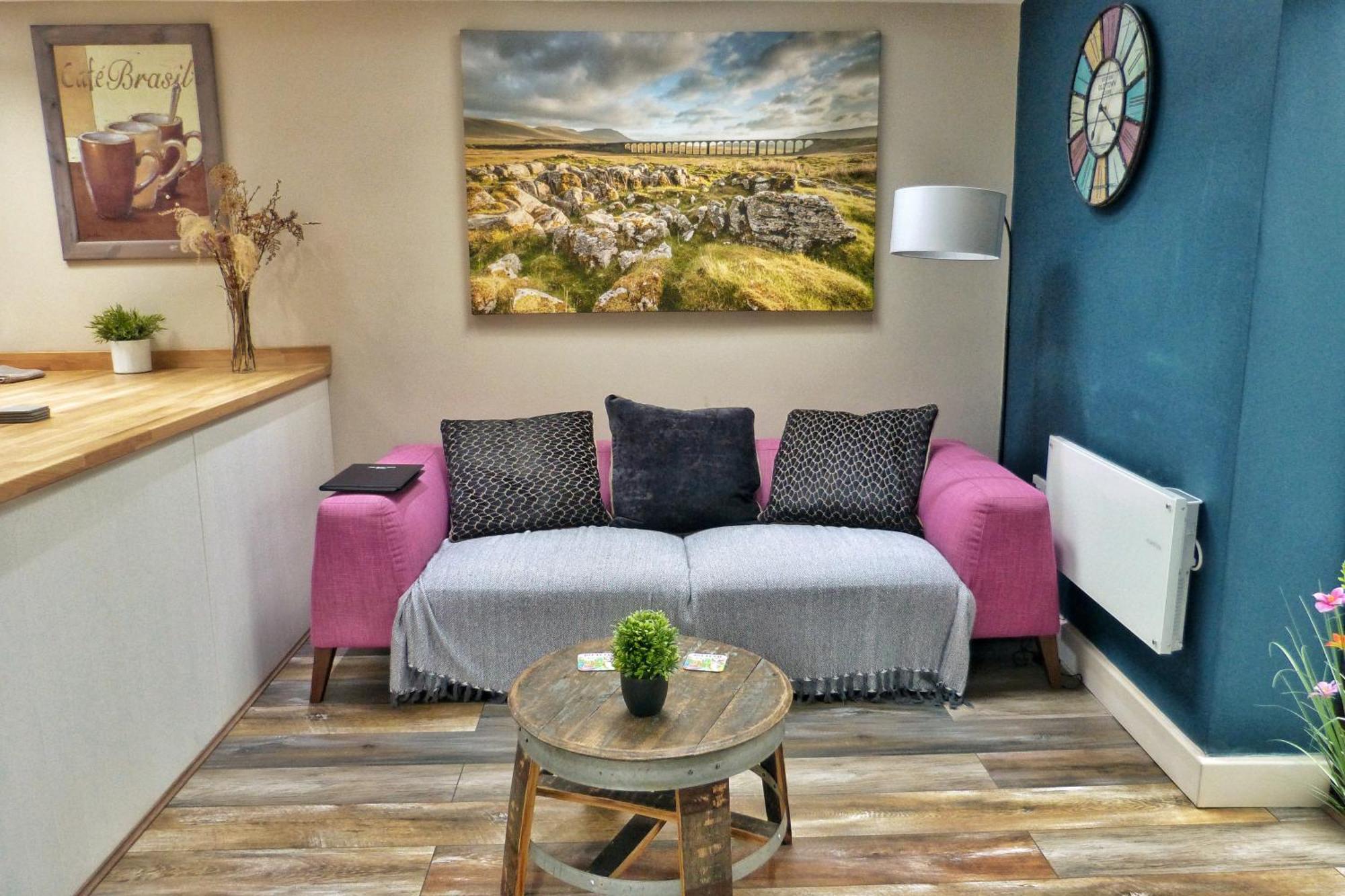 The Nicky Nook Cosy Private Hideaway Heart Of Village Ингълтън Екстериор снимка